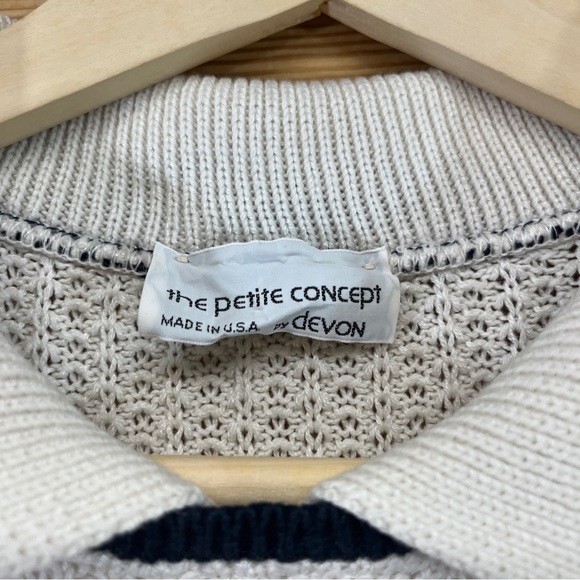 The Petite Concept by Devon Vtg Sweater Small White Blue Collared Nautical B80 - Picture 3 of 15